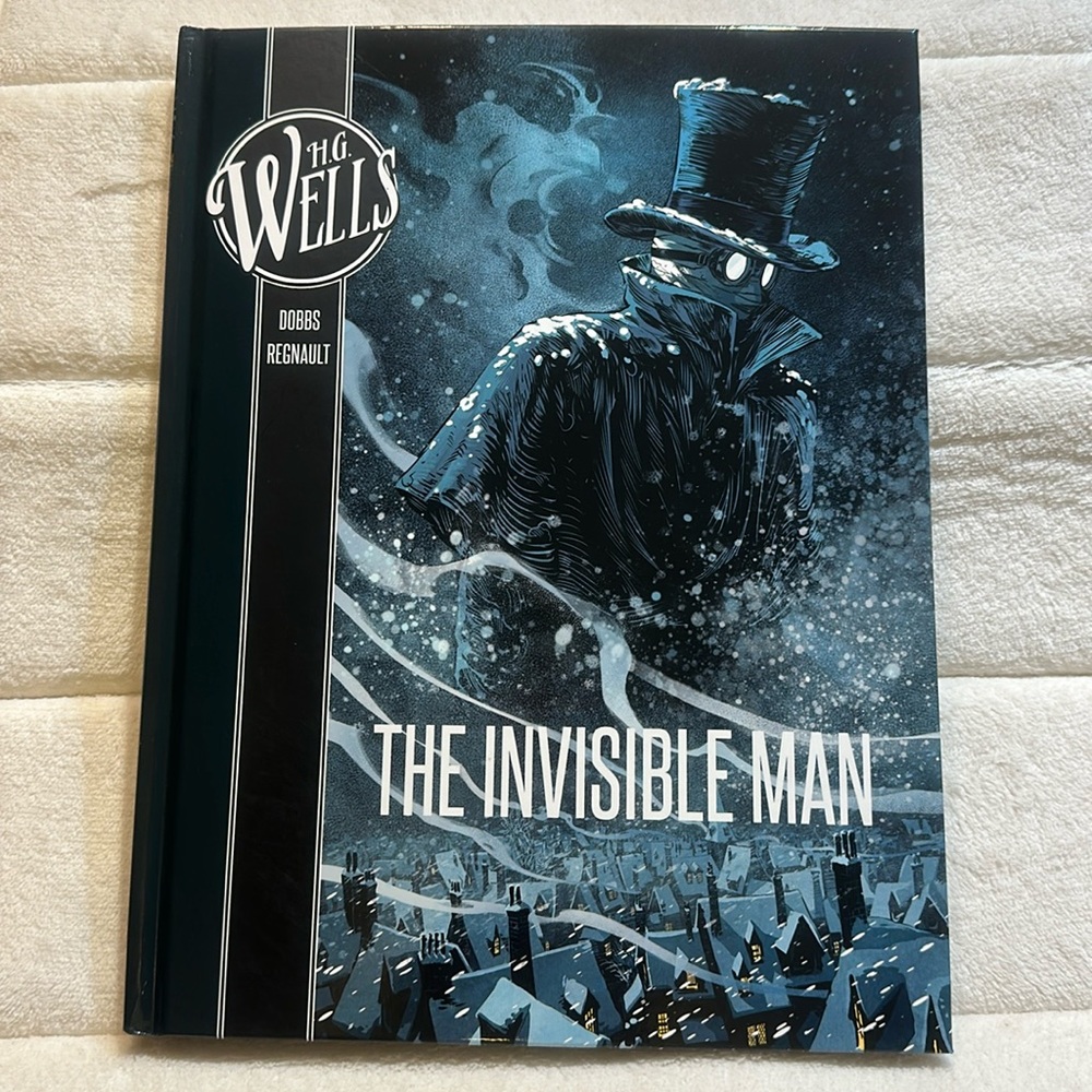 Science fiction. The invisible man graphic novel. Reluctant reader book